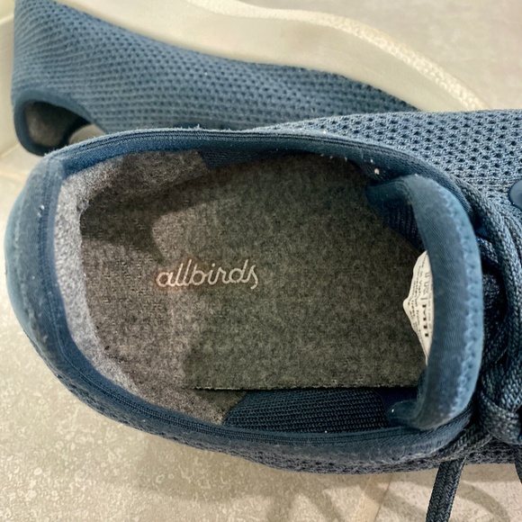 Men's Navy Allbirds Tree Runner (sz 11) - Picture 4 of 7